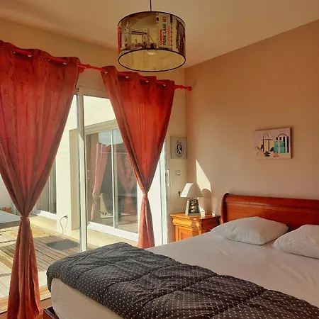 Дом отдыха Jolie Maison A La Cotiniere Classee 3 Etoiles